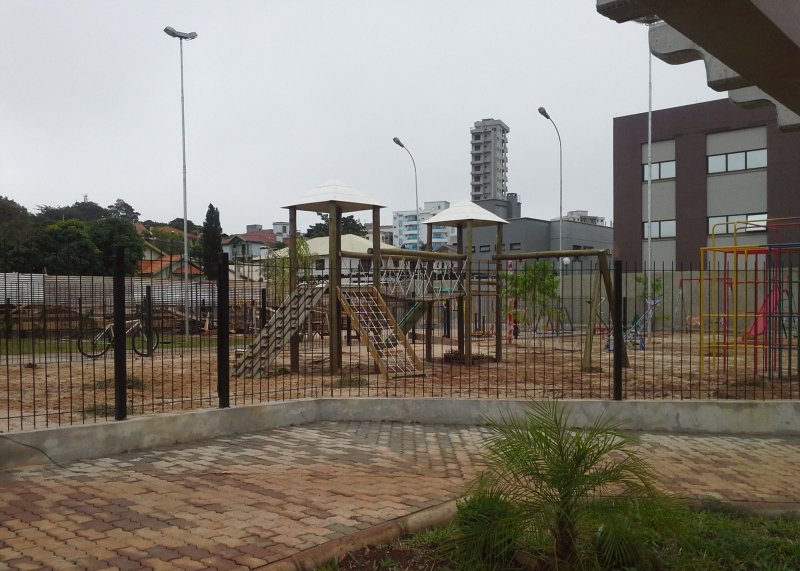 ÁREA DE LAZER NO BAIRRO ORIENTAL ESTÁ EM FASE DE FINALIZAÇÃO